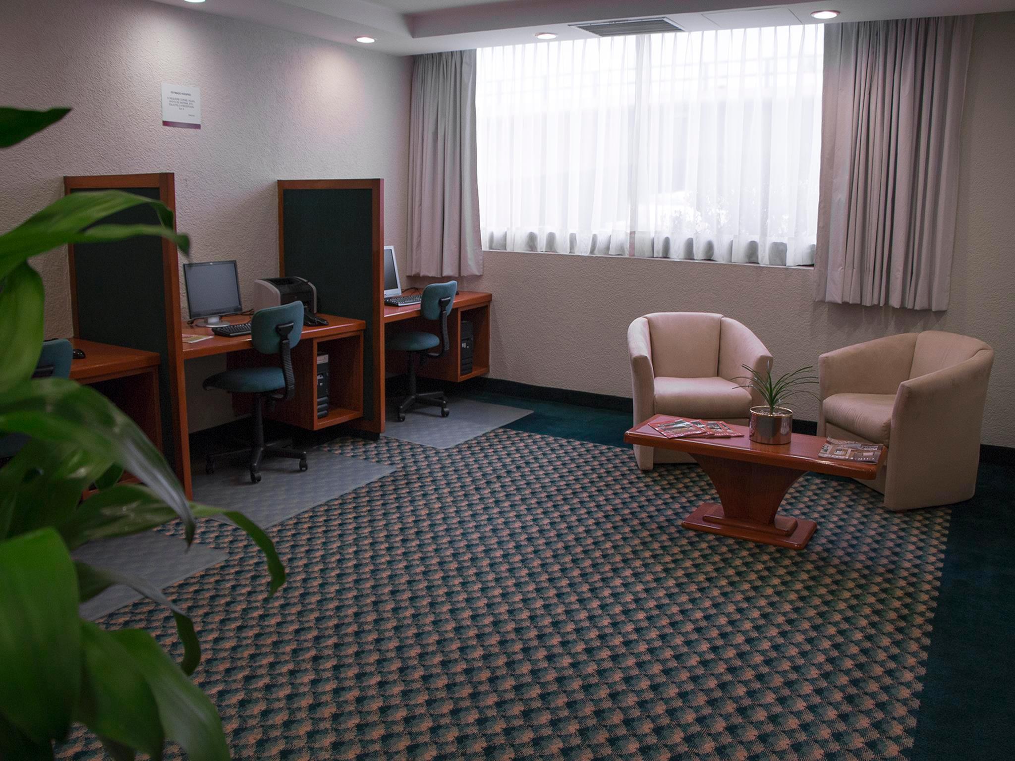 미시온 토레오 센트로 데 콘벤시오네스 Naucalpan de Juárez 외부 사진